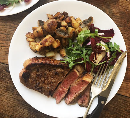 Honey & mustard steak with mushrooms