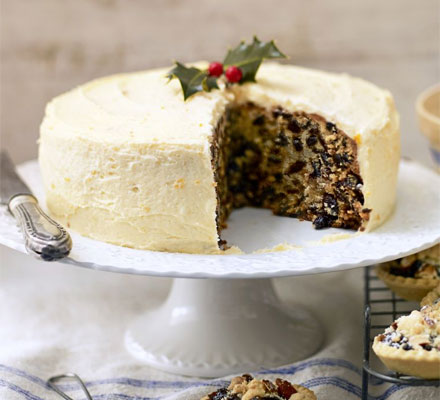 Fruitcake with apricot butter icing