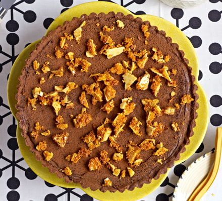 Salted honey fudge & chocolate tart