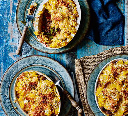 Beef, leek & swede Cumberland pie