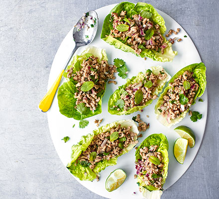 Thai green pork lettuce cups