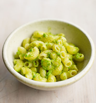 Weaning recipe: Pea pesto with pasta shapes