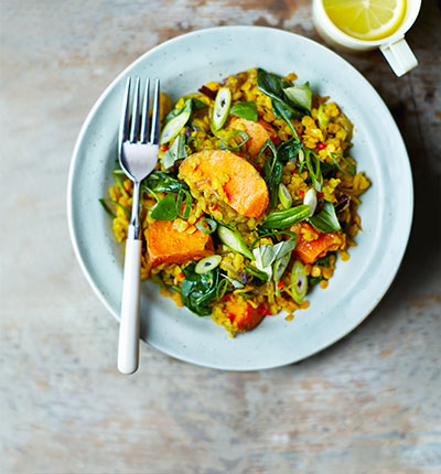 Spinach, sweet potato & lentil dhal
