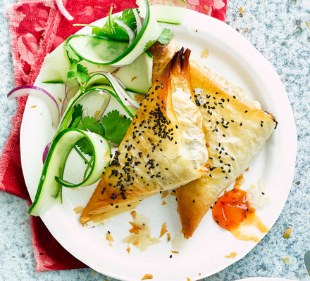 Spinach & sweet potato samosas