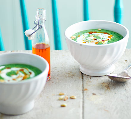 Supergreen soup with yogurt & pine nuts