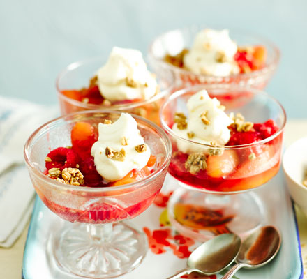 Quick peach Melba crumbles