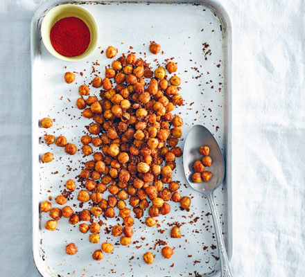 Spicy roast chickpeas