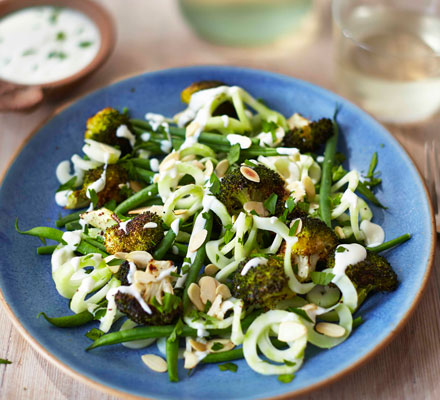 Spiralized broccoli salad