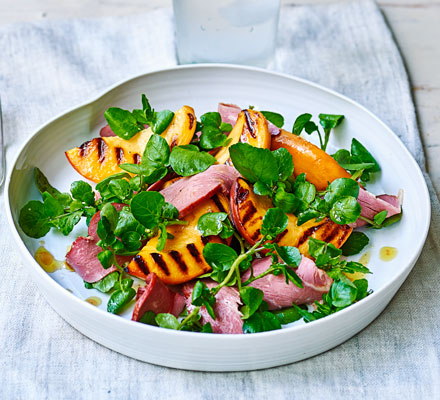 Smoked duck & grilled peach salad