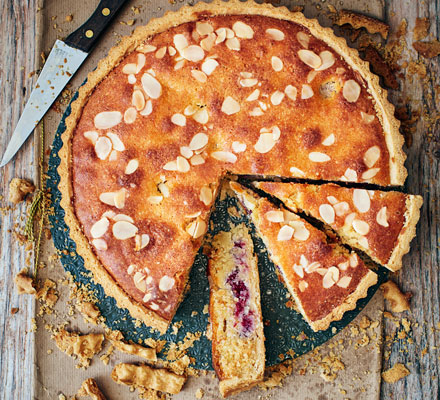 Berry almond Bakewell