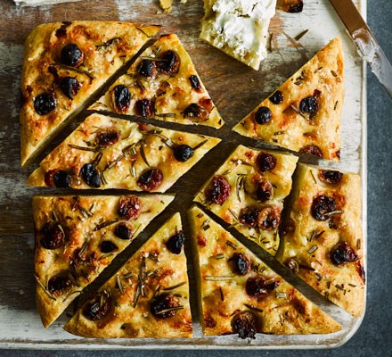 No-knead grape & rosemary focaccia