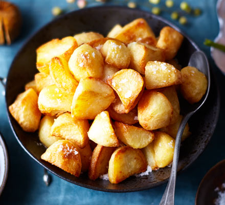 Crunchy confit roast potatoes