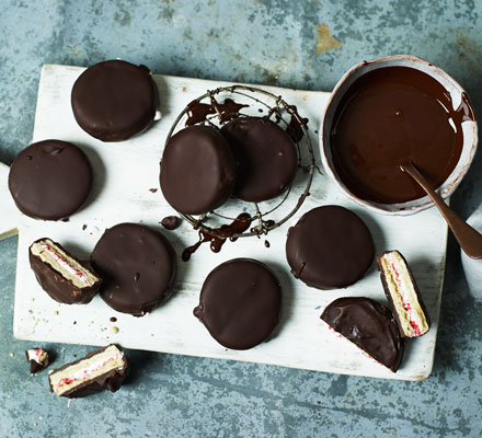 Chocolate marshmallow wheels