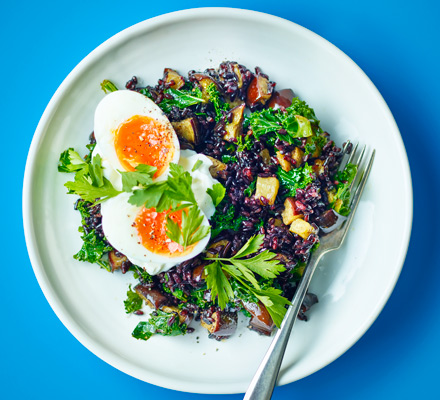 Soft-boiled eggs with black rice & aubergine