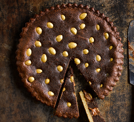 Golden egg baked chocolate tart