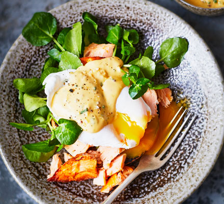 Poached duck egg with hot smoked salmon & mustard hollandaise