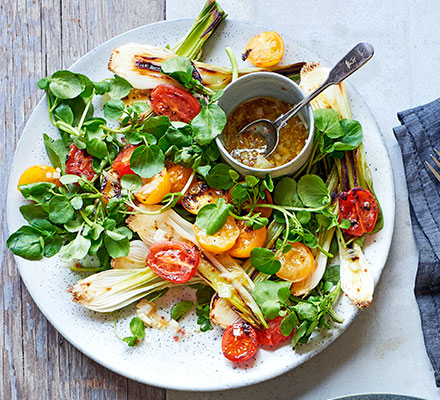 Charred onion & tomato salad