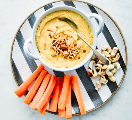 Curried cashew dip