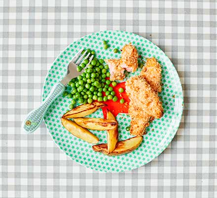 Toddler recipe: Salmon fish fingers with chunky chips