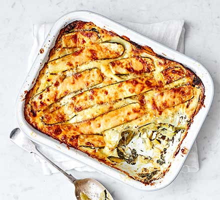 Spinach & courgette lasagne