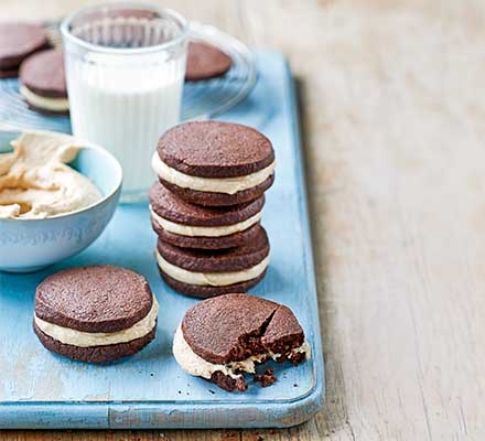 Chocolate peanut butter shortbread sandwiches