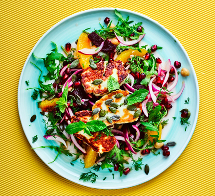Beetroot & halloumi salad with pomegranate and dill