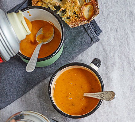 Roasted red pepper, sweet potato & smoked paprika soup