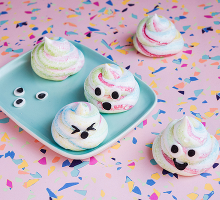 Unicorn poo meringues