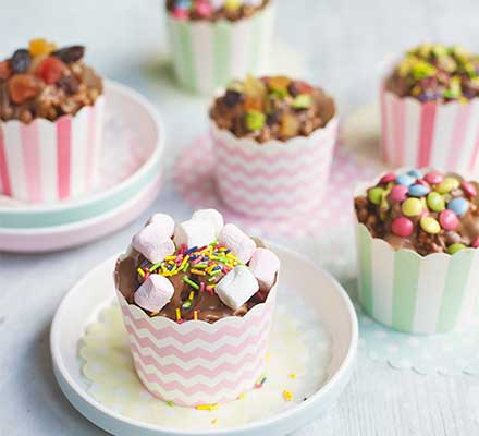 Chocolate Rice Krispie cakes