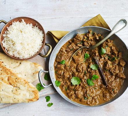 Slow cooker beef curry