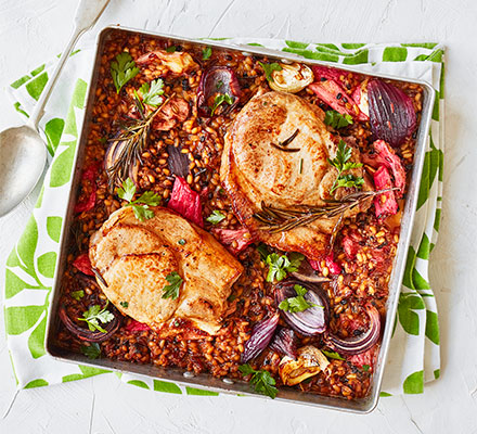 Pork chops with rhubarb & grains