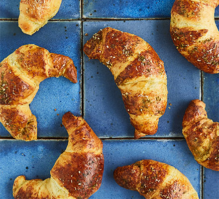 Za’atar croissants