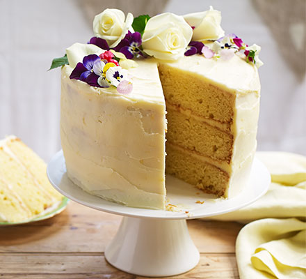 Lemon & elderflower celebration cake