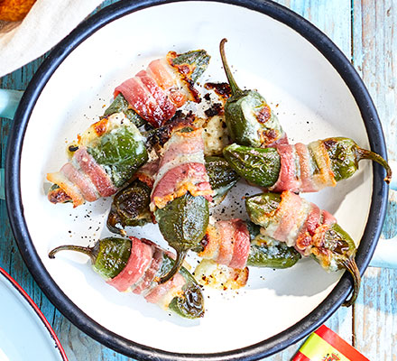 Bacon-wrapped jalapeño poppers