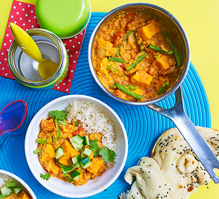 Creamy lentil & veggie curry