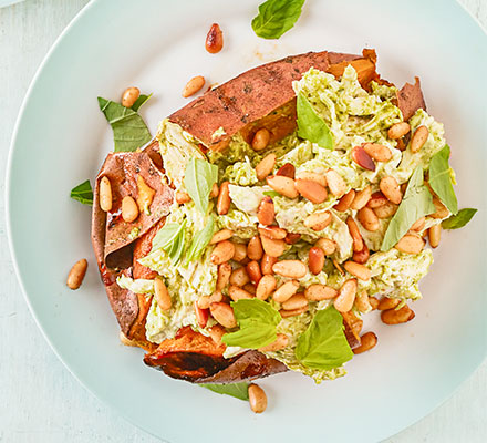 Sweet potato jacket with pulled pesto chicken