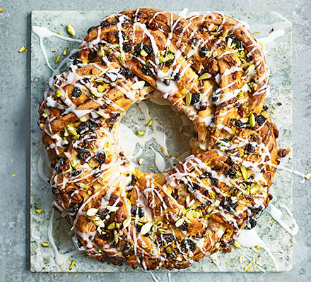 Stollen babka wreath