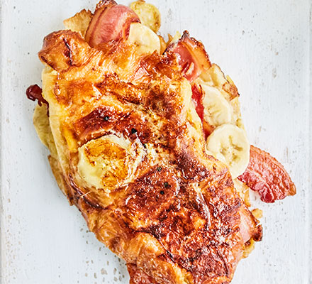 Bacon & banana stuffed French toast croissants