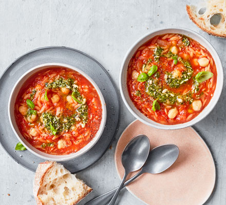 Orzo & tomato soup