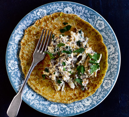 Chicken & mushroom pancake topping