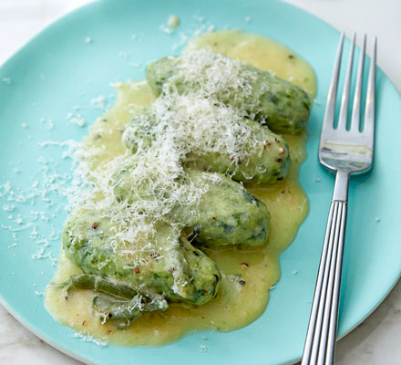 Ricotta & spinach gnudi