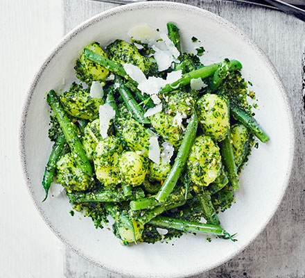 Green bean parsley pesto gnocchi