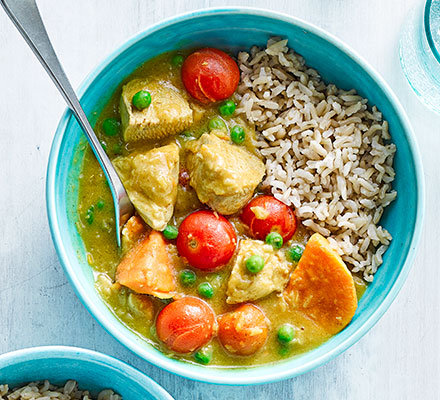 Chicken, sweet potato & pea curry