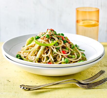 Crab & lemon spaghetti with peas