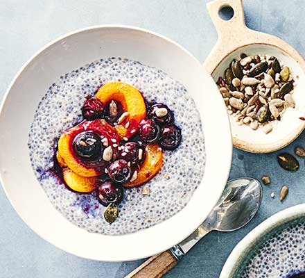 Apricot & seed overnight chia