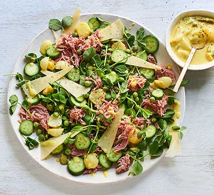 Ham & piccalilli salad