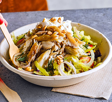 Smoked mackerel & fennel salad bowls