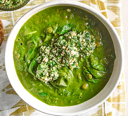 Curried spinach & lentil soup