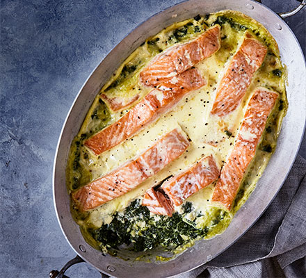 Smoked salmon & spinach gratin