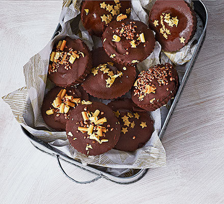 Banoffee chocolate cups